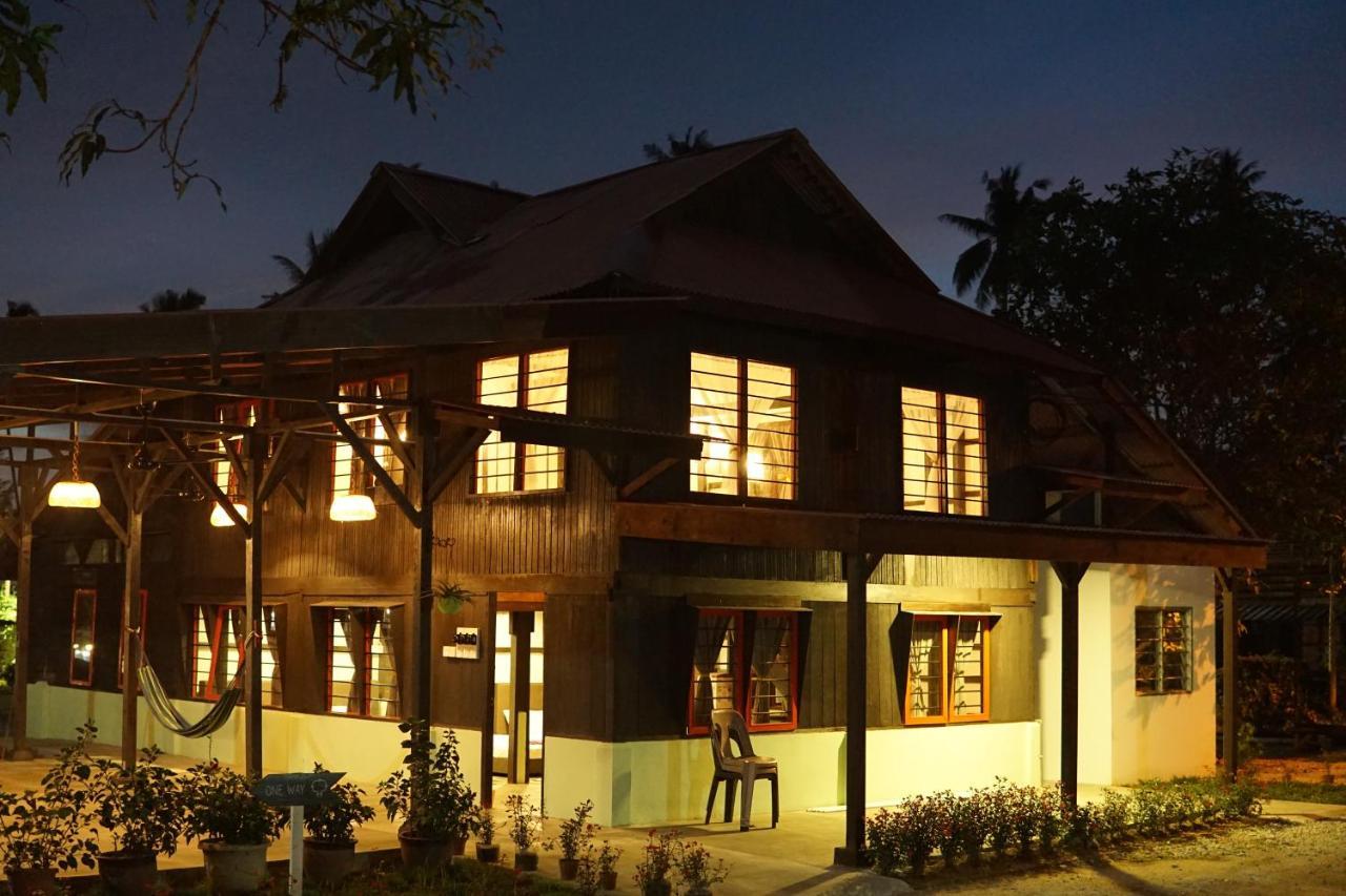 Sayang Di Kaki Bukit Homestay Near Icon City Bukit Mertajam Dış mekan fotoğraf